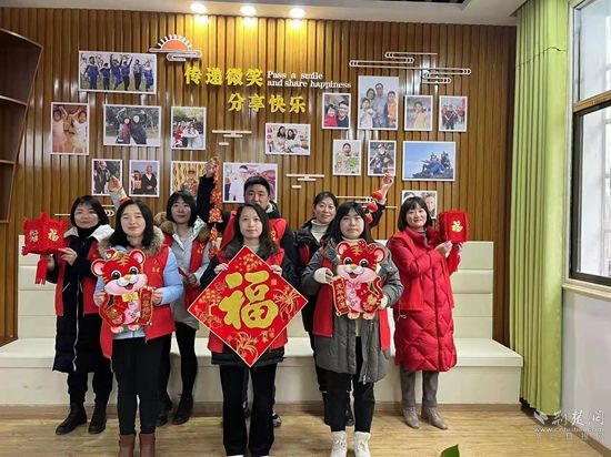武穴市開(kāi)展“曬年味”送?；顒?dòng).jpg.jpg