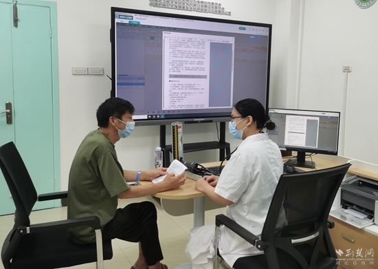 聚焦全生命周期管理，開具“治療處方”和“健康處方”“雙處方”（攝影：陳影）.jpg